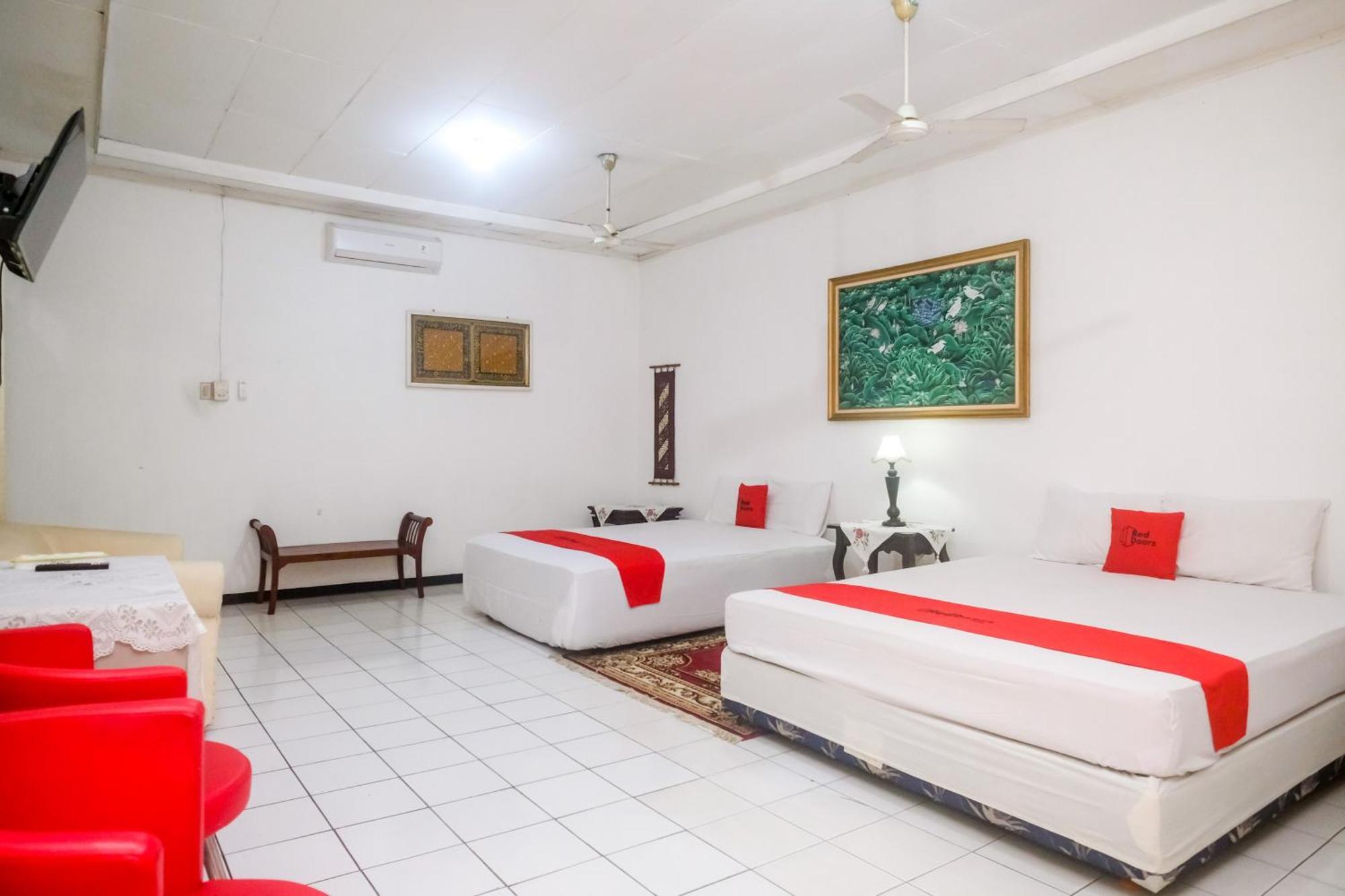 Reddoorz Syariah At Griya Raharja Klaten Εξωτερικό φωτογραφία