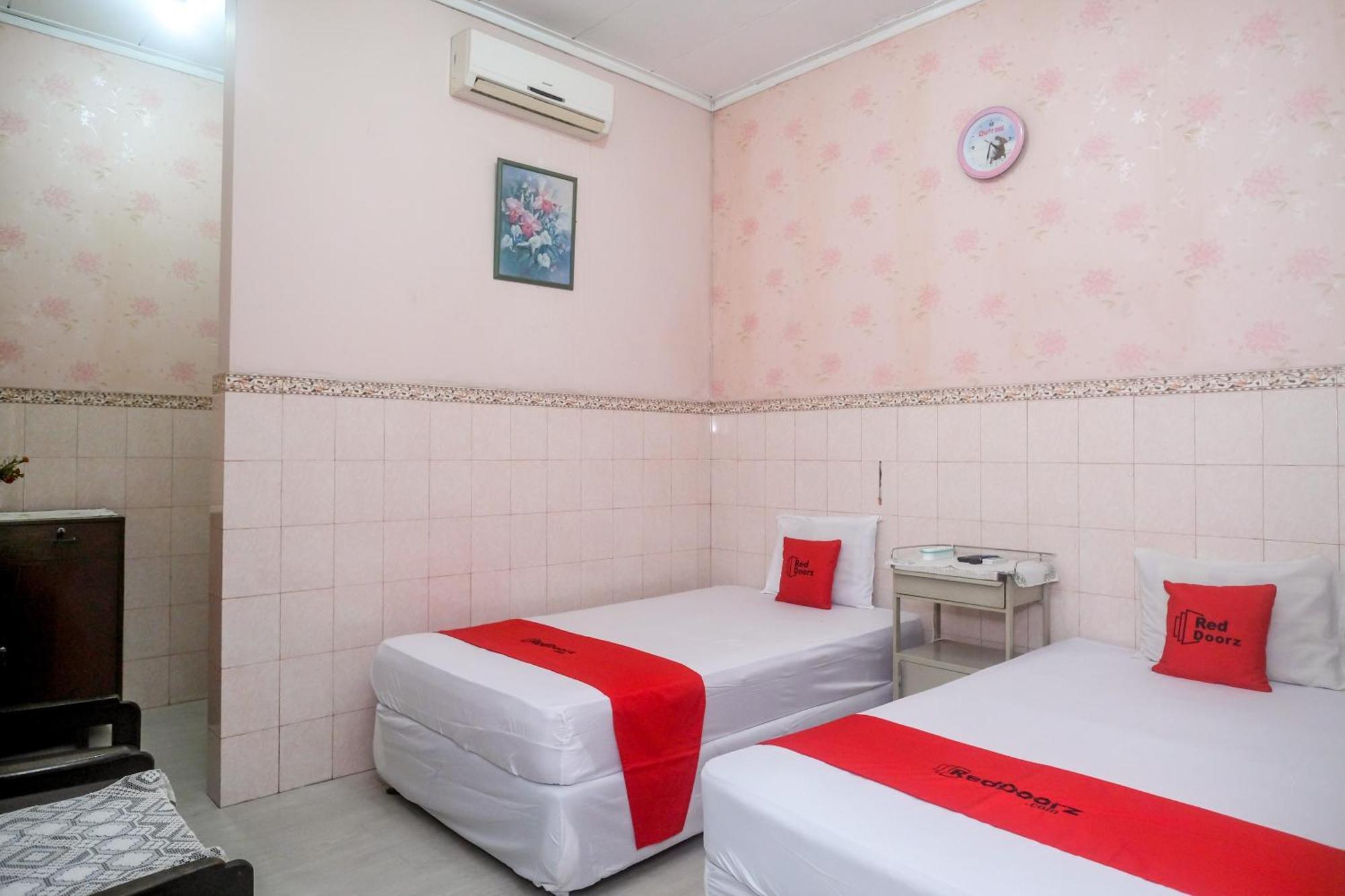 Reddoorz Syariah At Griya Raharja Klaten Εξωτερικό φωτογραφία
