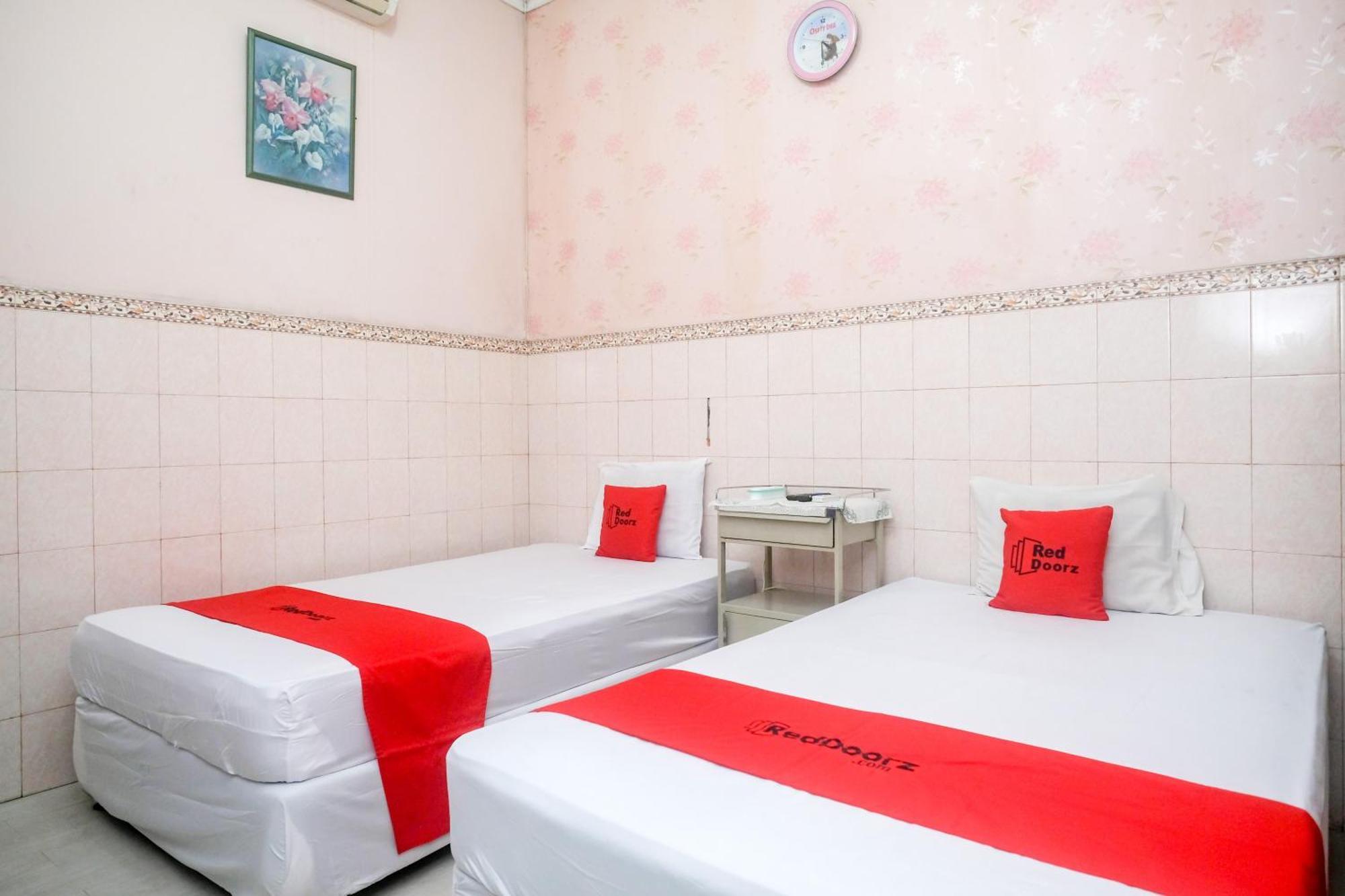 Reddoorz Syariah At Griya Raharja Klaten Εξωτερικό φωτογραφία