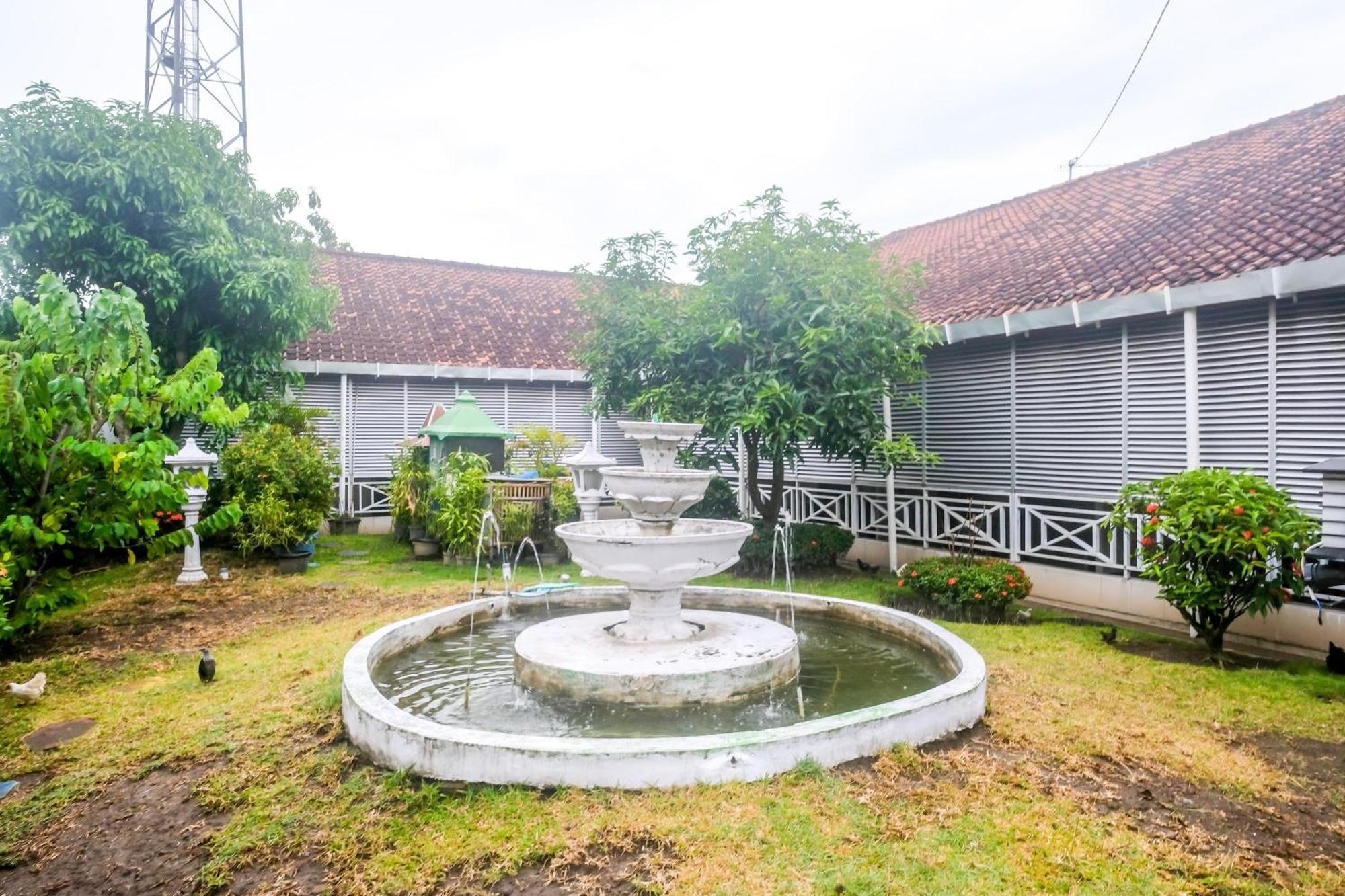 Reddoorz Syariah At Griya Raharja Klaten Εξωτερικό φωτογραφία
