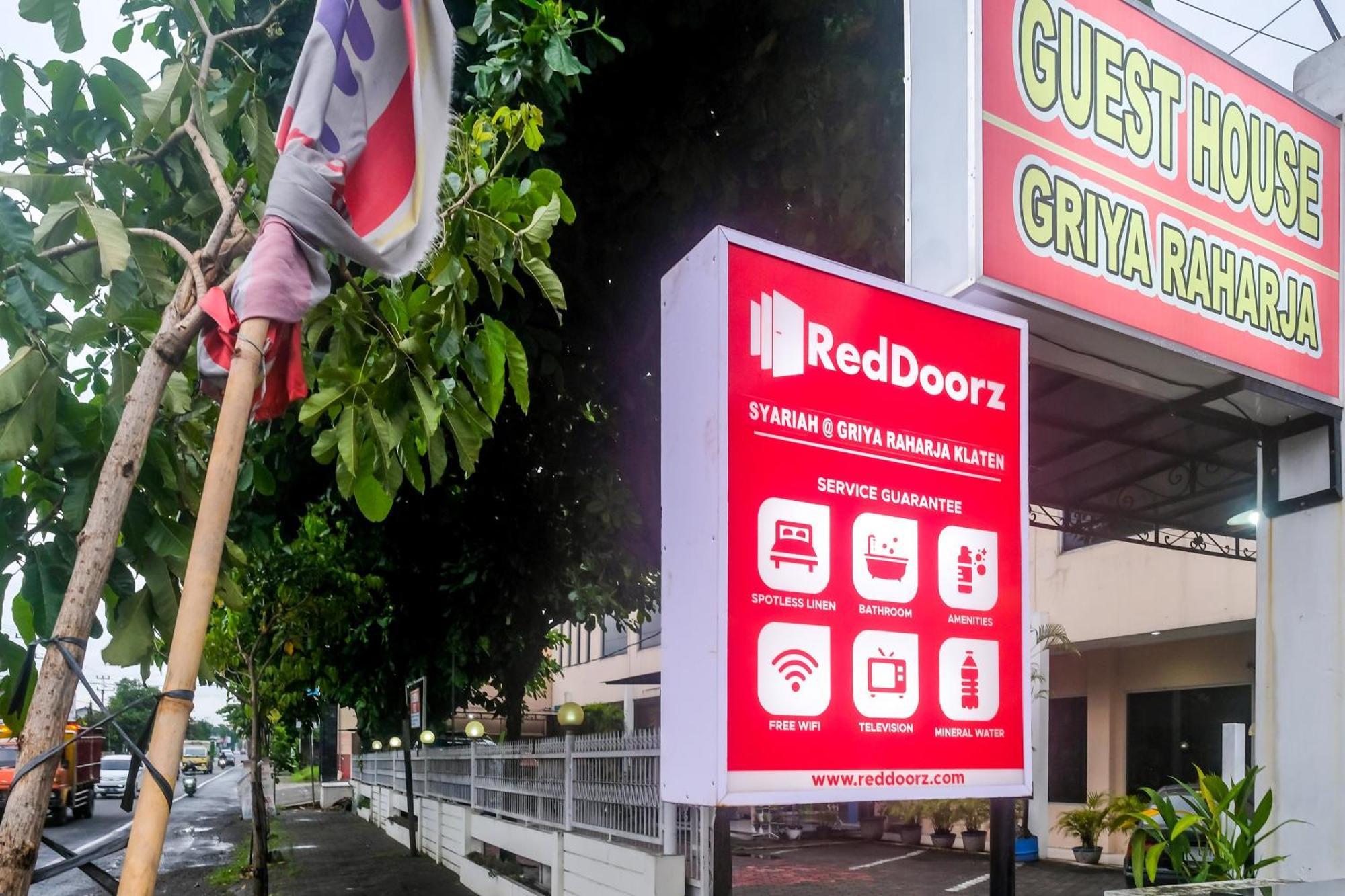 Reddoorz Syariah At Griya Raharja Klaten Εξωτερικό φωτογραφία