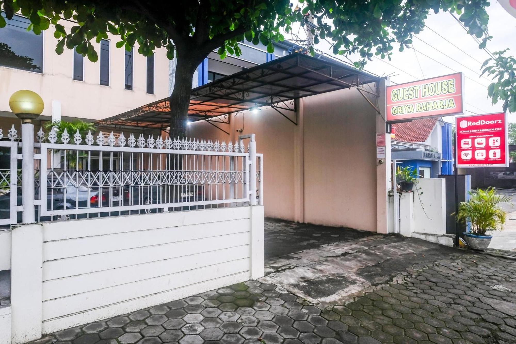 Reddoorz Syariah At Griya Raharja Klaten Εξωτερικό φωτογραφία