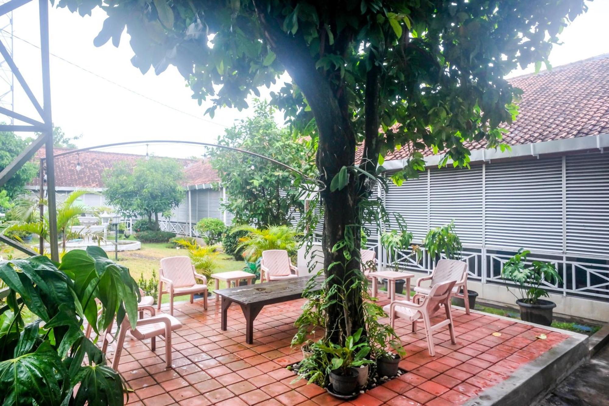 Reddoorz Syariah At Griya Raharja Klaten Εξωτερικό φωτογραφία